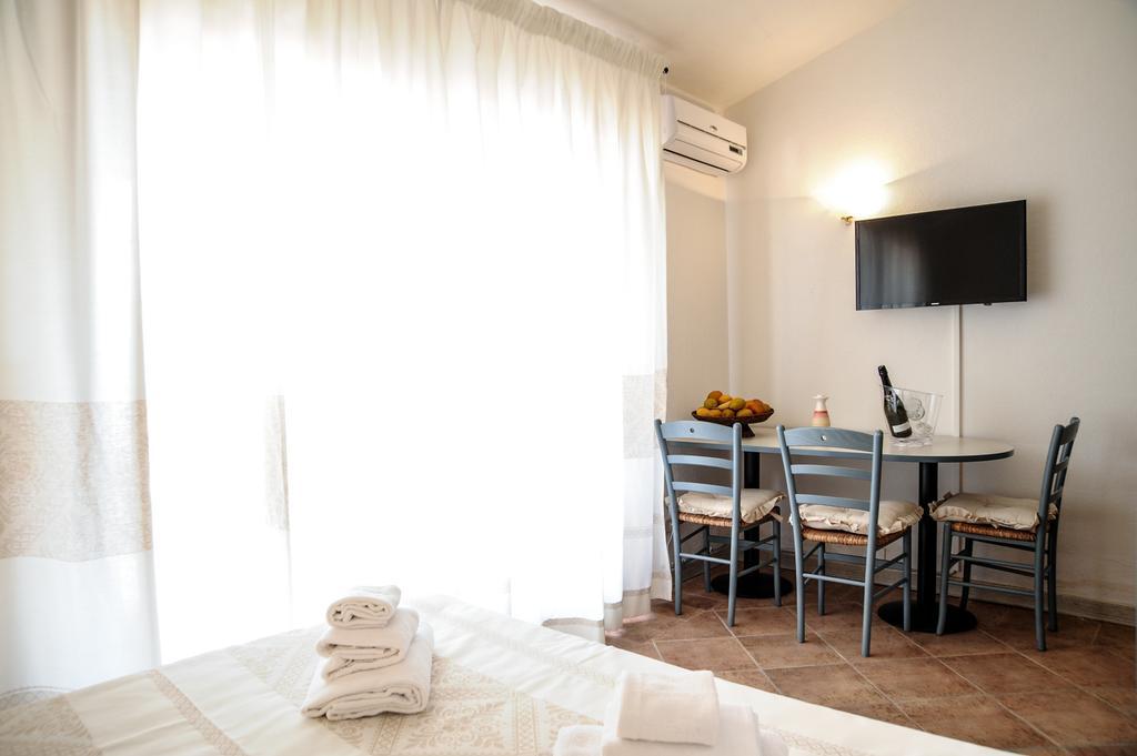 Elite Smeralda Room Porto Rotondo Luaran gambar